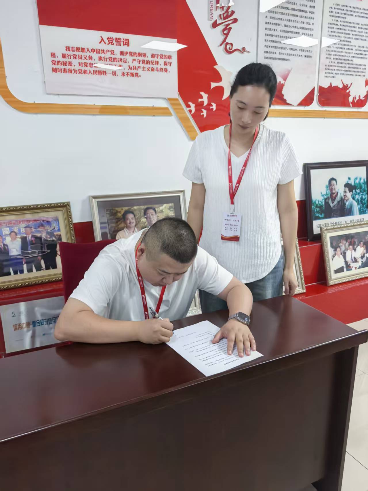 1759383038444131.jpg 1759383038444131.jpg