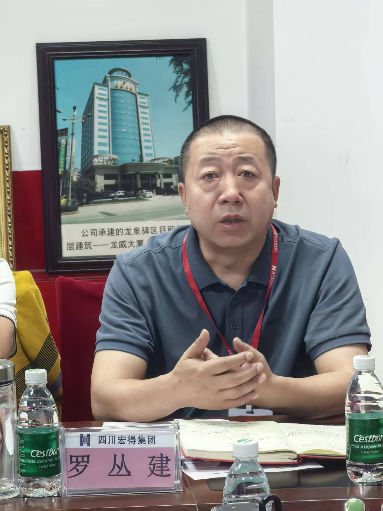 1759383352115075.jpg 1759383352115075.jpg